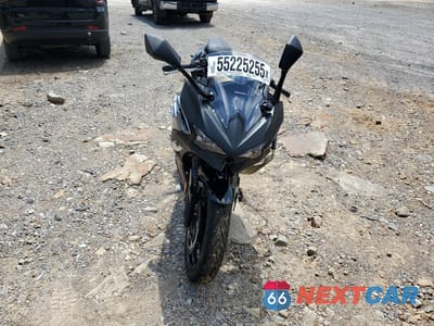 Drugie zdjęcie samochodu z przodu: 2025 KAWASAKI EX500 VIN:ML5EXGG19SDA34603 - miniatura