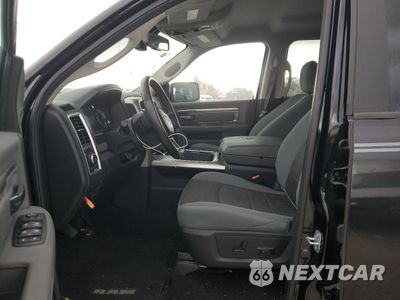 Zdjęcie 7 z 13 samochodu: 2019 RAM 1500 CLASSIC SLT VIN:1C6RR6LT1KS604175 - miniatura