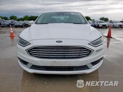 Piąte zdjęcie samochodu w środku: 2018 FORD FUSION SE HYBRID VIN:3FA6P0LU1JR171934 - miniatura