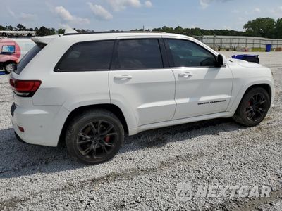 Trzecie zdjęcie samochodu z tyłu: 2017 JEEP GRAND CHEROKEE SRT-8 VIN:1C4RJFDJ6HC633669 - miniatura
