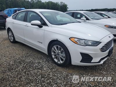 Czwarte zdjęcie samochodu z boku: 2019 FORD FUSION SE VIN:3FA6P0LU0KR184062 - miniatura