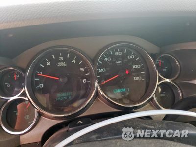 Zdjęcie 9 z 12 samochodu: 2014 CHEVROLET SILVERADO C3500 VIN:1GB3CZCG9EF155740 - miniatura