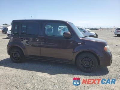 Czwarte zdjęcie samochodu z boku: 2011 NISSAN CUBE BASE VIN:JN8AZ2KR0BT206118 - miniatura