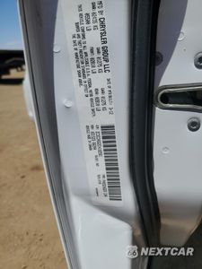 Zdjęcie 12 z 14 samochodu: 2012 CHRYSLER 300 S VIN:2C3CCAGG2CH182561 - miniatura