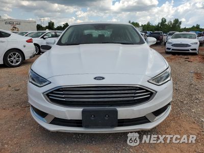 Piąte zdjęcie samochodu w środku: 2018 FORD FUSION SE HYBRID VIN:3FA6P0LU4JR171829 - miniatura