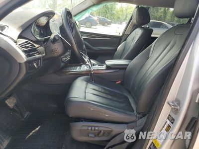 Zdjęcie 7 z 15 samochodu: 2014 BMW X5 XDRIVE35I VIN:5UXKR0C54E0K51860 - miniatura
