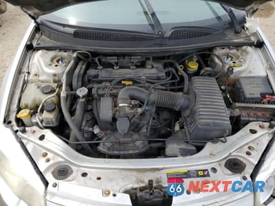 Zdjęcie 11 z 12 samochodu: 2004 CHRYSLER SEBRING LX VIN:1C3EL46X44N408040 - miniatura