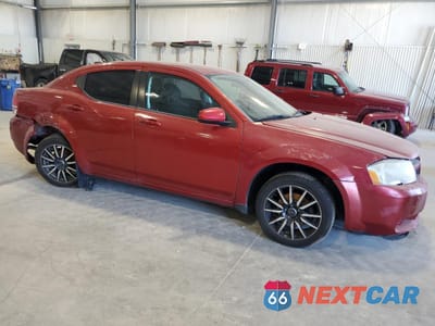 Czwarte zdjęcie samochodu z boku: 2010 DODGE AVENGER SXT VIN:1B3CC4FB3AN209730 - miniatura