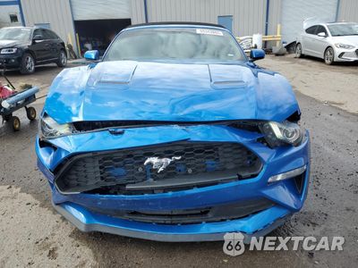 Piąte zdjęcie samochodu w środku: 2020 FORD MUSTANG VIN:1FATP8UH8L5180008 - miniatura