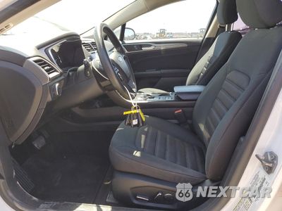 Zdjęcie 7 z 13 samochodu: 2019 FORD FUSION SE VIN:3FA6P0LU2KR124901 - miniatura