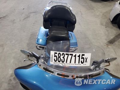 Piąte zdjęcie samochodu w środku: 2011 HARLEY-DAVIDSON FLHTK VIN:1HD1KEM17BB641490 - miniatura