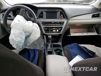 Zdjęcie 8 z 12 samochodu: 2017 HYUNDAI SONATA SE VIN:5NPE24AFXHH590961 - miniatura