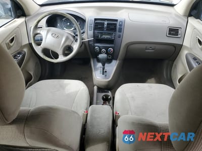 Zdjęcie 8 z 13 samochodu: 2008 HYUNDAI TUCSON GLS VIN:KM8JM12B08U813710 - miniatura