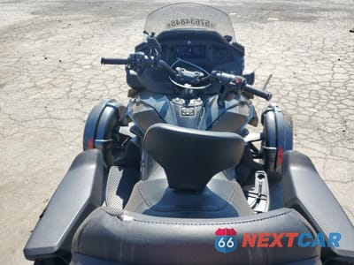 Zdjęcie 6 z 10 samochodu: 2020 CAN-AM SPYDER ROADSTER RT VIN:2BXNBDD22LV004684 - miniatura