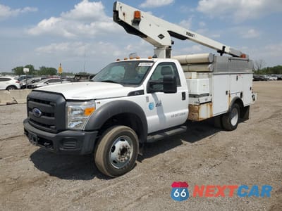 Drugie zdjęcie samochodu z przodu: 2013 FORD F450 SUPER DUTY BUCKET TRUCK VIN:1FDUF4GY3DEB05297 - miniatura
