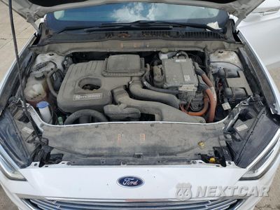 Zdjęcie 11 z 12 samochodu: 2018 FORD FUSION SE HYBRID VIN:3FA6P0LU1JR172016 - miniatura