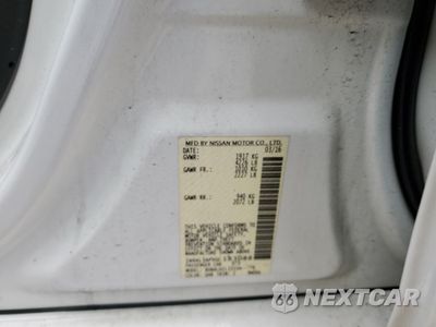 Zdjęcie 12 z 12 samochodu: 2016 NISSAN ALTIMA 2.5 VIN:1N4AL3APXGC183088 - miniatura