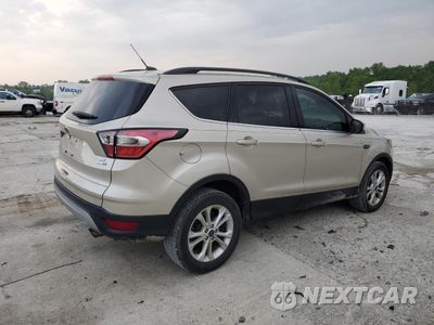 Trzecie zdjęcie samochodu z tyłu: 2017 FORD ESCAPE SE VIN:1FMCU9GD7HUC86010 - miniatura