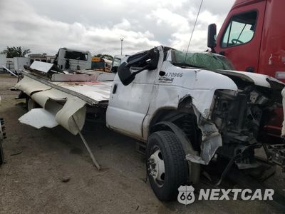 Czwarte zdjęcie samochodu z boku: 2022 FORD ECONOLINE E450 SUPER DUTY CUTAWAY VAN VIN:1FDXE4FNXNDC06769 - miniatura