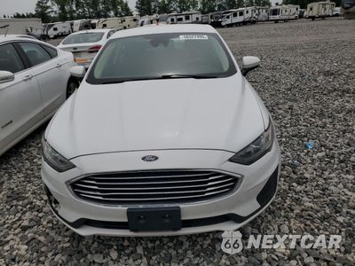 Piąte zdjęcie samochodu w środku: 2019 FORD FUSION SE VIN:3FA6P0LU7KR124909 - miniatura