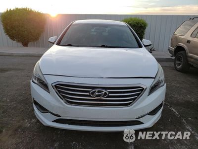 Piąte zdjęcie samochodu w środku: 2017 HYUNDAI SONATA SE VIN:5NPE24AFXHH590961 - miniatura