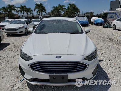 Piąte zdjęcie samochodu w środku: 2019 FORD FUSION SE VIN:3FA6P0LU9KR119307 - miniatura