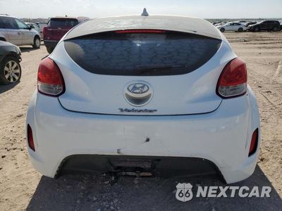 Zdjęcie 6 z 12 samochodu: 2013 HYUNDAI VELOSTER VIN:KMHTC6AD0DU109674 - miniatura
