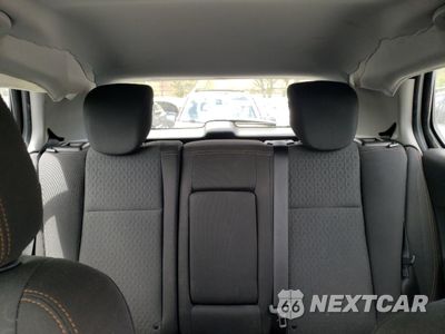 Zdjęcie 10 z 13 samochodu: 2019 CHEVROLET TRAX LS VIN:3GNCJNSB8KL185627 - miniatura