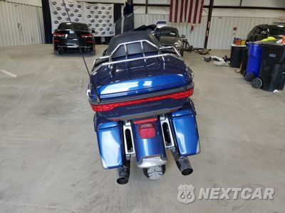 Czwarte zdjęcie samochodu z boku: 2017 HARLEY-DAVIDSON FLHTK ULTRA LIMITED VIN:1HD1KED10HB615175 - miniatura