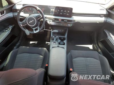 Zdjęcie 8 z 14 samochodu: 2025 KIA K5 LXS VIN:KNAG24J72S5299375 - miniatura