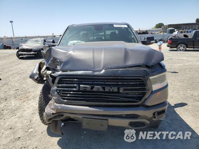 Piąte zdjęcie samochodu w środku: 2020 RAM 1500 BIG HORN/LONE STAR VIN:1C6SRFFTXLN130904 - miniatura