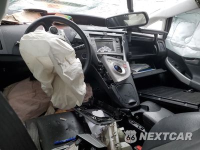 Zdjęcie 8 z 12 samochodu: 2014 TOYOTA PRIUS VIN:JTDKN3DU0E0358165 - miniatura