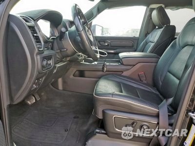 Zdjęcie 7 z 15 samochodu: 2022 RAM 1500 LIMITED VIN:1C6SRFHTXNN400438 - miniatura