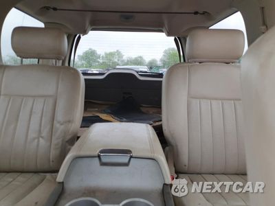 Zdjęcie 10 z 15 samochodu: 2004 LINCOLN NAVIGATOR VIN:5LMFU28R44LJ35959 - miniatura