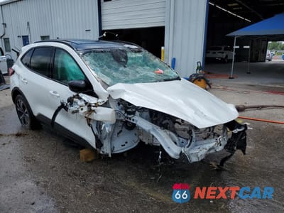 Czwarte zdjęcie samochodu z boku: 2022 FORD ESCAPE SE VIN:1FMCU0G66NUB83637 - miniatura