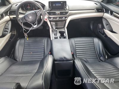 Zdjęcie 8 z 12 samochodu: 2019 HONDA ACCORD LX VIN:1HGCV1F14KA121357 - miniatura