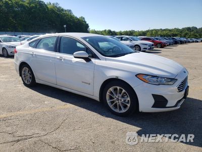 Czwarte zdjęcie samochodu z boku: 2019 FORD FUSION SE VIN:3FA6P0LU5KR124827 - miniatura