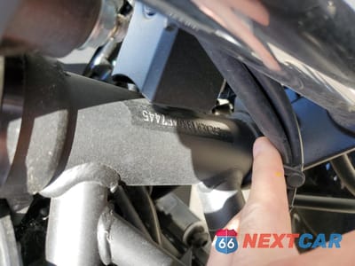 Zdjęcie 9 z 10 samochodu: 2025 KAWASAKI EX650 R VIN:ML5EXER19SDAE7445 - miniatura