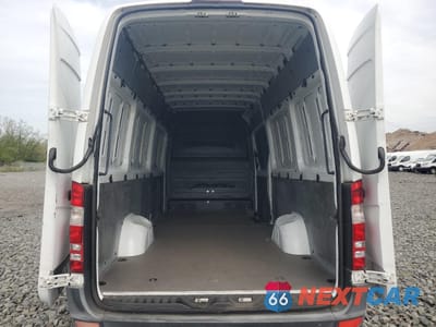 Zdjęcie 10 z 13 samochodu: 2015 MERCEDES-BENZ SPRINTER 2500 VIN:WD3PE8CC8FP106002 - miniatura