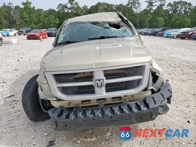 Piąte zdjęcie samochodu w środku: 2011 DODGE DAKOTA SLT VIN:1D7RE3GK7BS619595 - miniatura