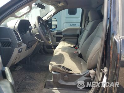 Zdjęcie 7 z 10 samochodu: 2017 FORD F550 SUPER DUTY VIN:1FDUF5GT2HED19245 - miniatura