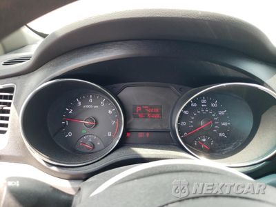 Zdjęcie 9 z 13 samochodu: 2016 KIA SEDONA LX VIN:KNDMB5C13G6182278 - miniatura