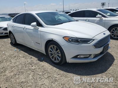 Czwarte zdjęcie samochodu z boku: 2017 FORD FUSION SE HYBRID VIN:3FA6P0LU9HR409698 - miniatura