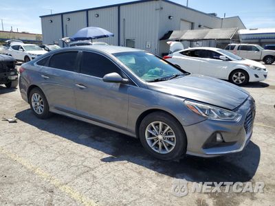 Czwarte zdjęcie samochodu z boku: 2019 HYUNDAI SONATA SE VIN:5NPE24AFXKH784834 - miniatura