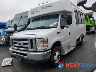 2016 FORD ECONOLINE E350 SUPER DUTY CUTAWAY VAN 1FDEE3FS8GDC57908 - główne zdjęcie licytacji z USA - miniatura
