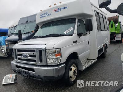 2016 FORD ECONOLINE E350 SUPER DUTY CUTAWAY VAN 1FDEE3FS8GDC57908 - główne zdjęcie licytacji z USA - miniatura