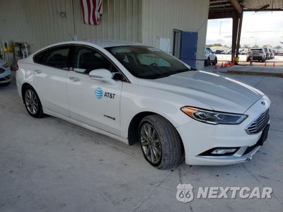 Czwarte zdjęcie samochodu z boku: 2017 FORD FUSION SE HYBRID VIN:3FA6P0LU2HR409235 - miniatura