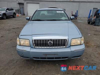 Piąte zdjęcie samochodu w środku: 2010 MERCURY GRAND MARQUIS LS VIN:2MEBM7FV8AX635848 - miniatura