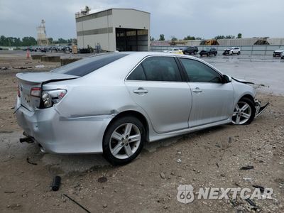 Trzecie zdjęcie samochodu z tyłu: 2012 TOYOTA CAMRY BASE VIN:4T1BF1FK6CU503577 - miniatura