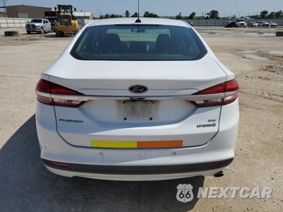 Zdjęcie 6 z 12 samochodu: 2017 FORD FUSION SE HYBRID VIN:3FA6P0LUXHR409130 - miniatura